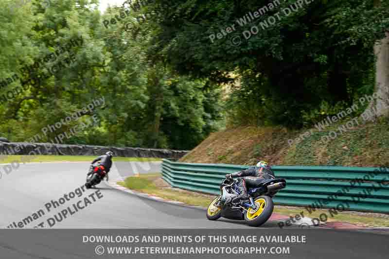 cadwell no limits trackday;cadwell park;cadwell park photographs;cadwell trackday photographs;enduro digital images;event digital images;eventdigitalimages;no limits trackdays;peter wileman photography;racing digital images;trackday digital images;trackday photos